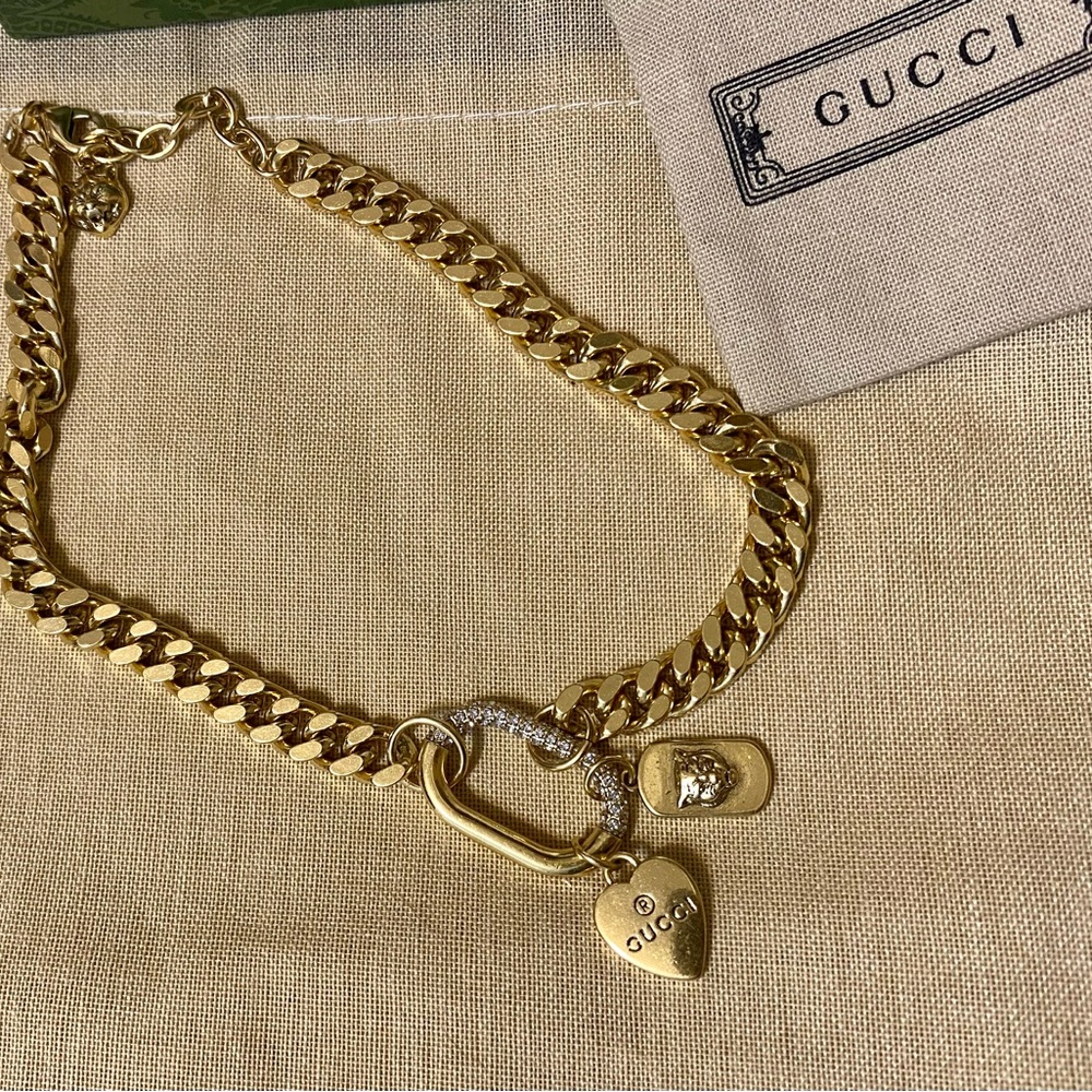 Gucci interlocking gold chain charm necklace